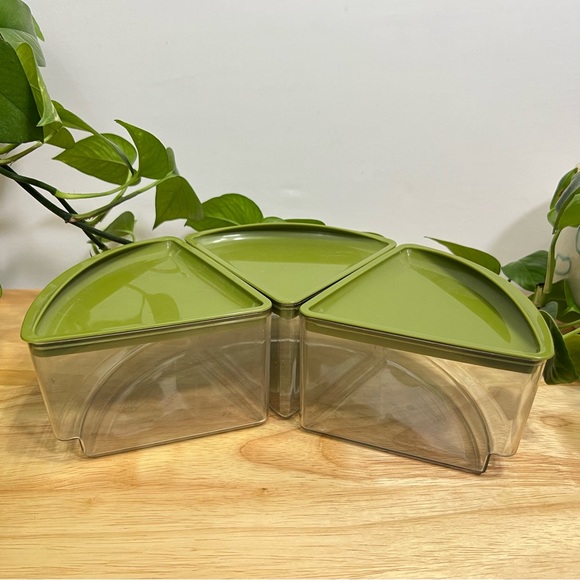 Vintage Rubbermaid Avocado Green Set of 5 Retro Food Storage Containers - Picture 5 of 6